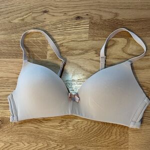 La Vie En Rose Soft Beige Bra